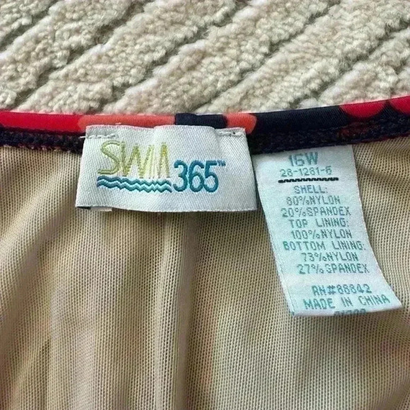 Womans swim top size 16w - Picture 3 of 6